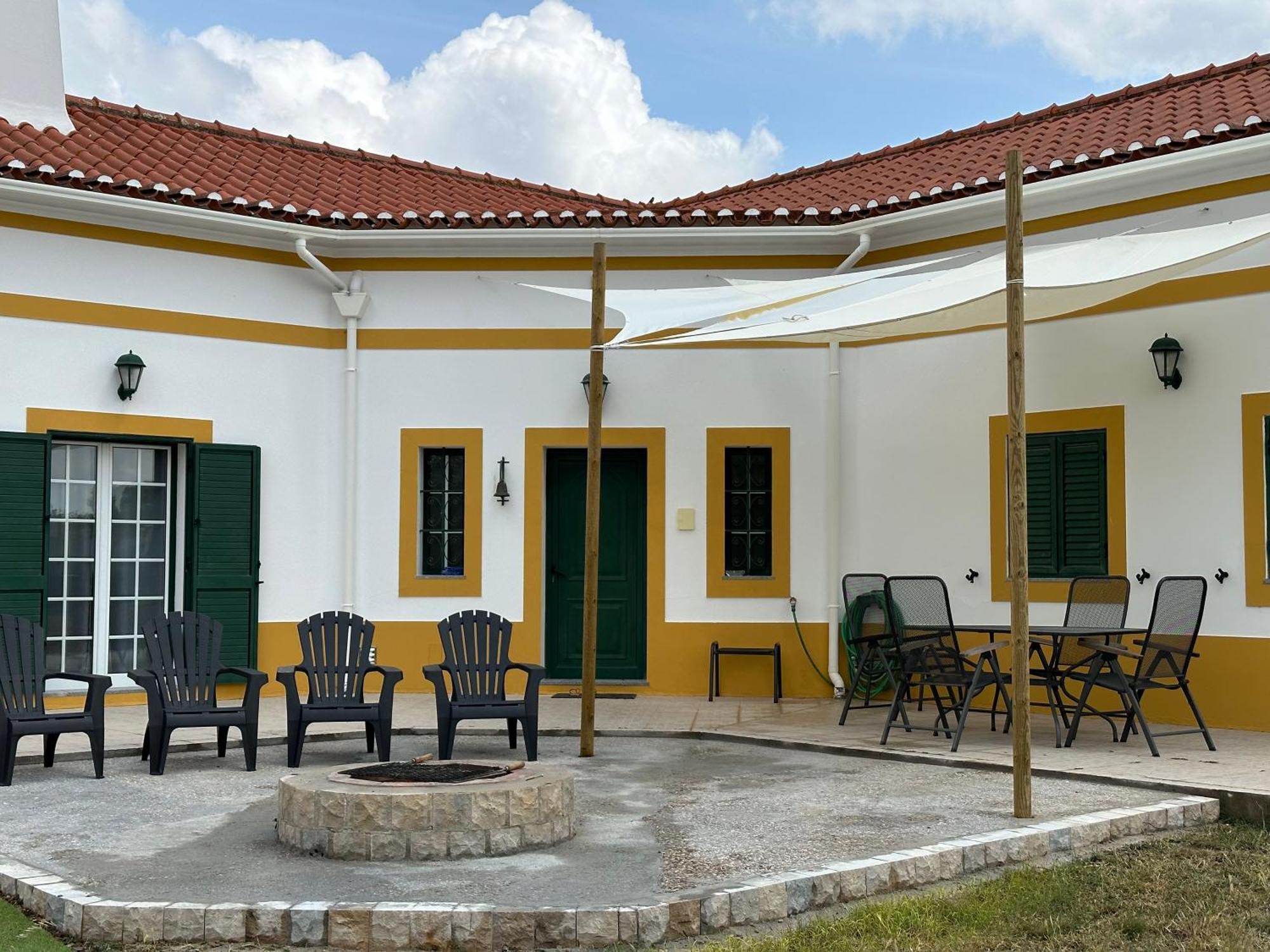 Monte Hortas Velhas Holiday home *
